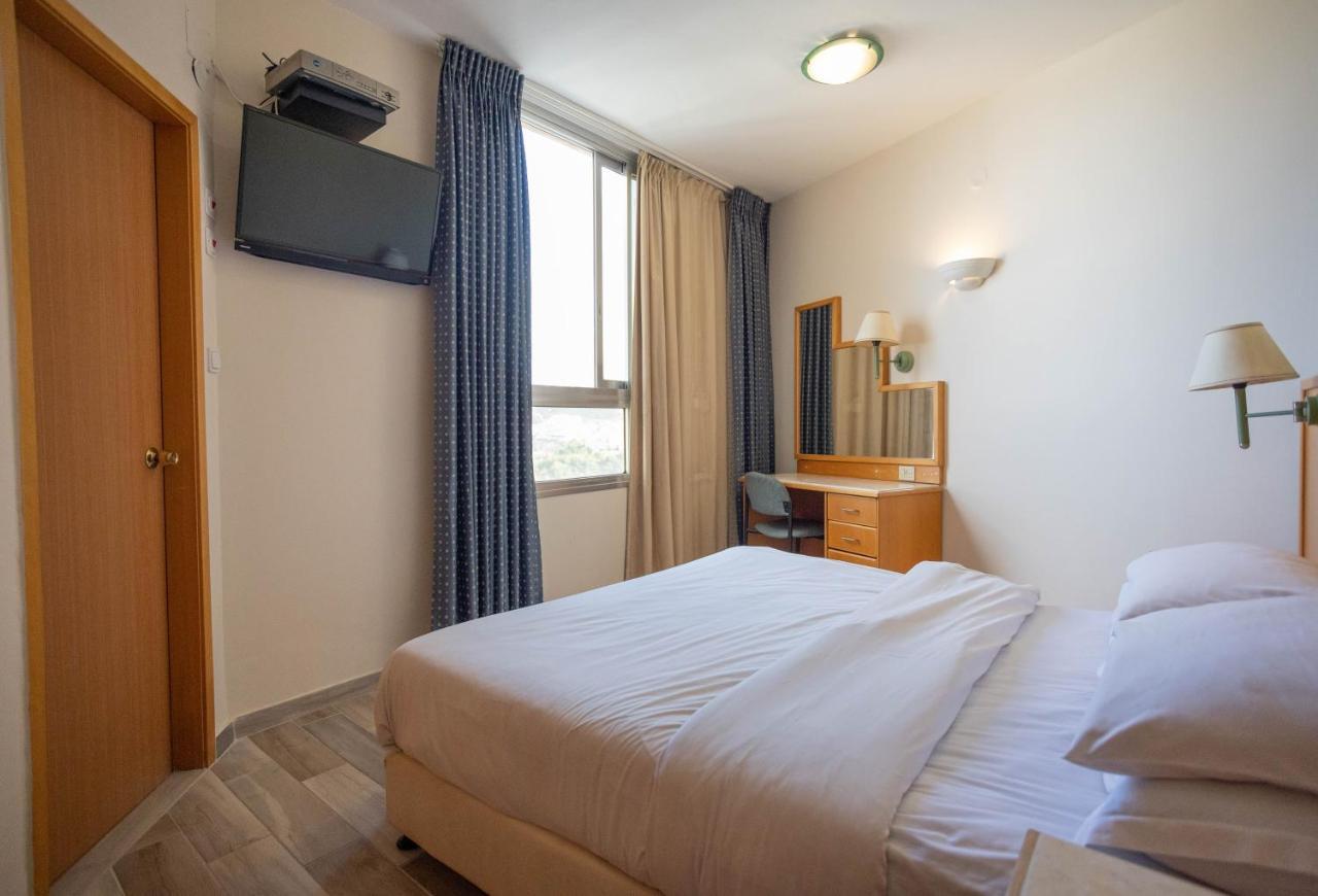 Marom Hotel Хайфа Екстер'єр фото