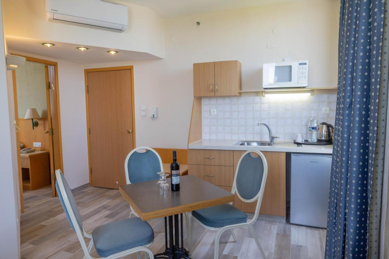 Marom Hotel Хайфа Екстер'єр фото