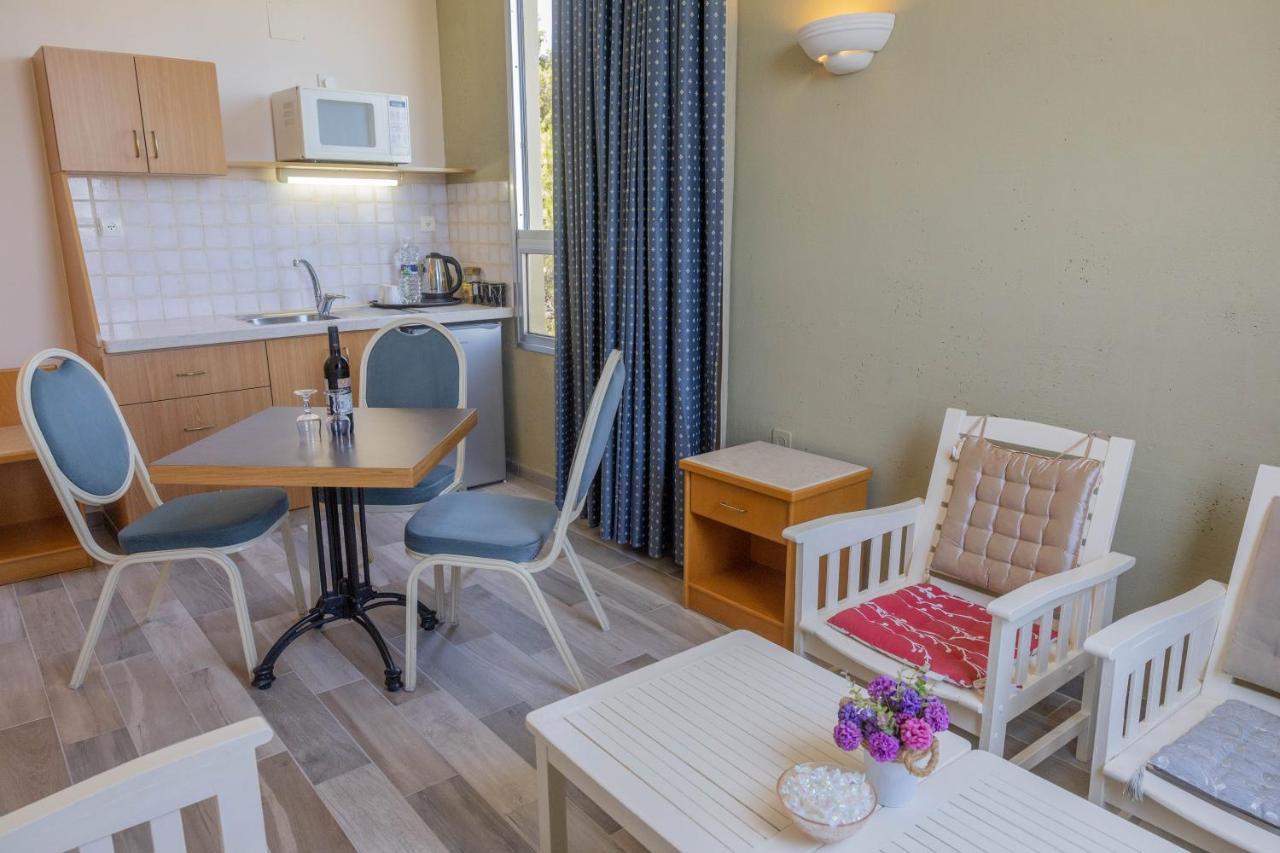 Marom Hotel Хайфа Екстер'єр фото