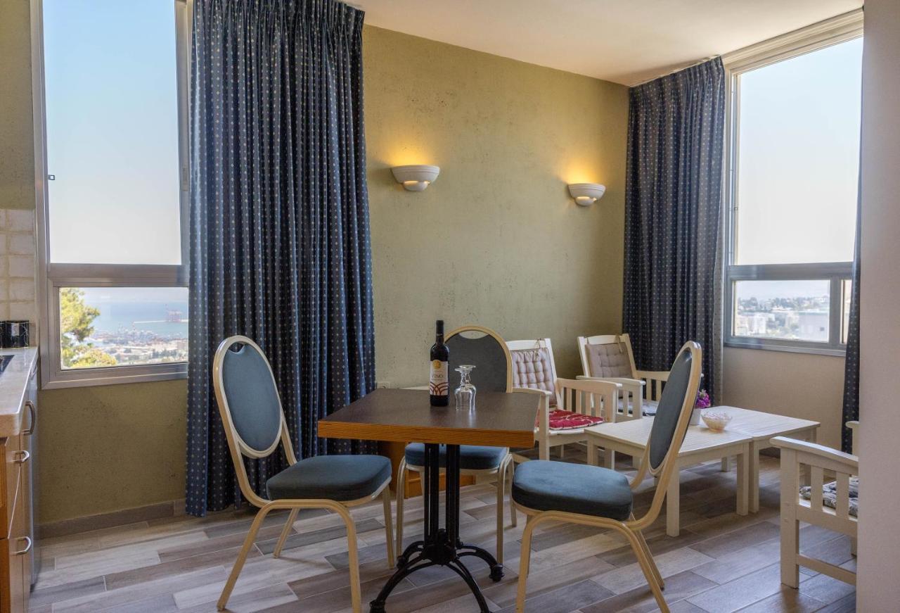 Marom Hotel Хайфа Екстер'єр фото